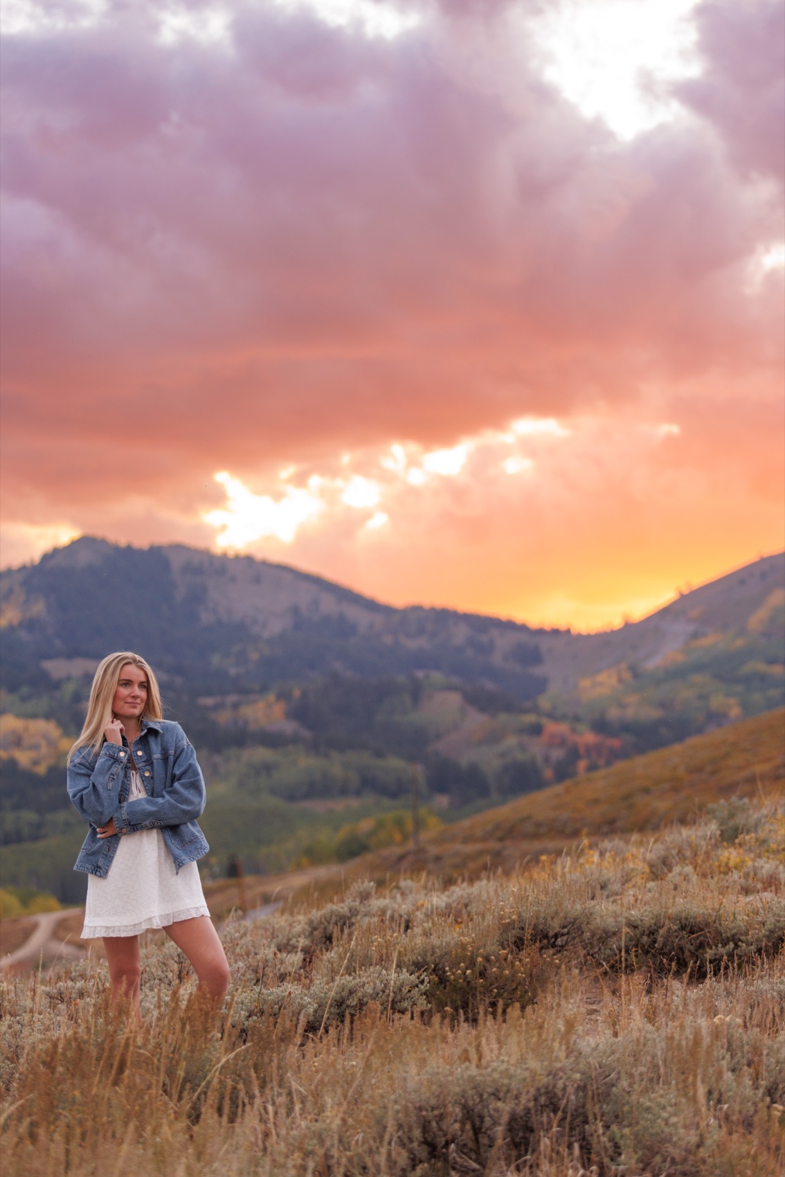A senior portrait photographed outdoors in Utah
